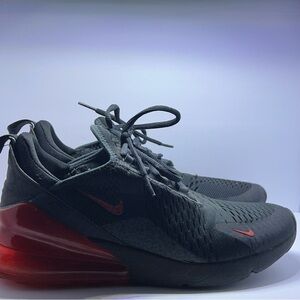 Nike Men's Black and Red Sneakers